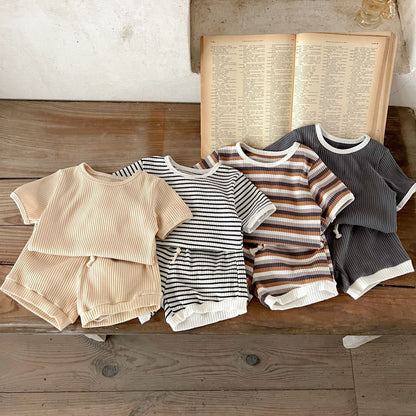 Tagless Unisex Fashion Stripes Cotton Short Sleeve Top Short Pants Suit (6mo-4 yrs)